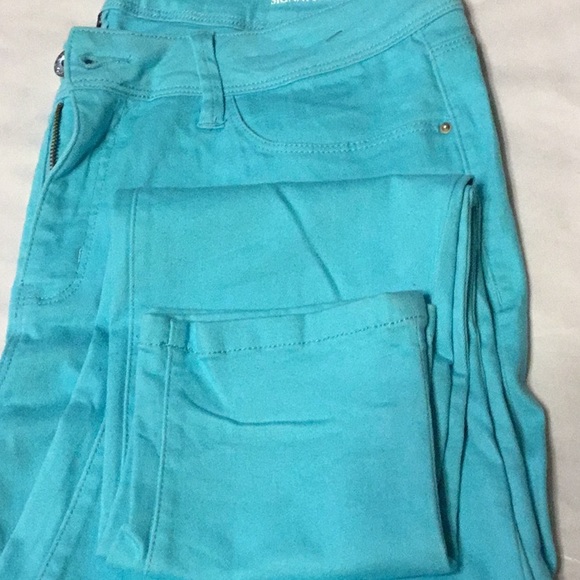 signature studio stretch pants